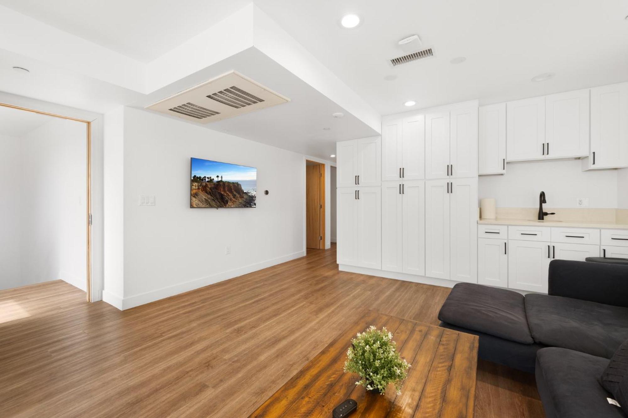 Modern Getaway In The Heart Of La Near Usc, Private Room With Share Living Room And Kitchen Los Angeles Exterior foto